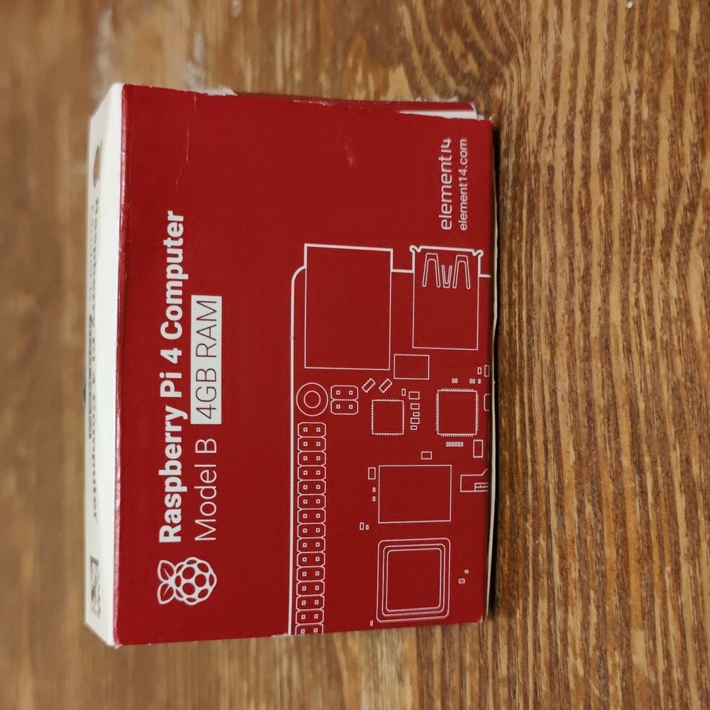 Raspberry Pi 4 Model B (4 GB RAM)